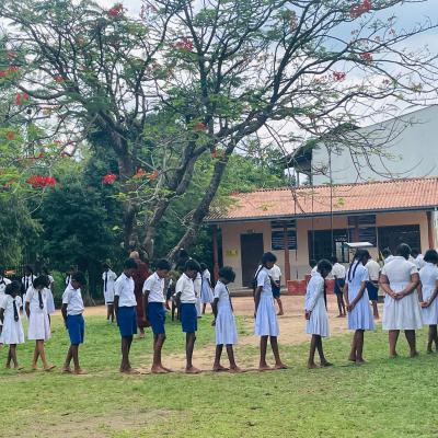 සති පාසල 2024